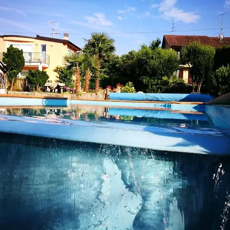 Guest house Peppa Tencia *